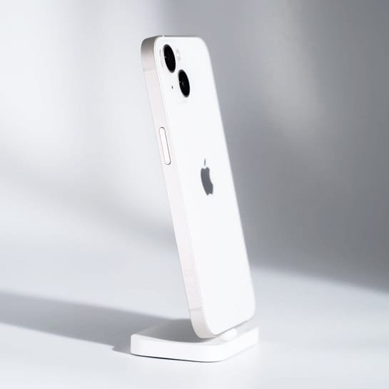 Apple iPhone 13 Starlight mistermac